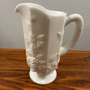 Westmoreland Paneled Grape White Milk Glass Pitcher, Jug, 1 Qt. USA
